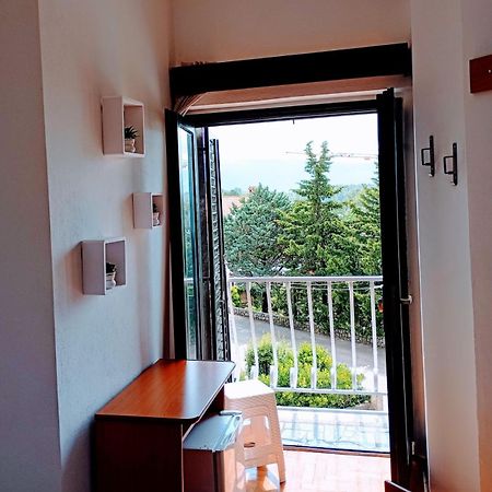 Rooms Helena Krk Town Exterior foto